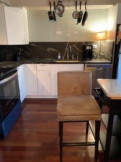 Photo - 155 World of Tennis Sq Unidad 155