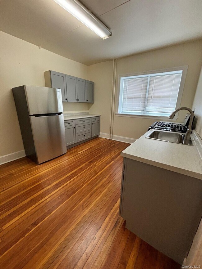 Photo - 375 Greenwich Ave Unit 4