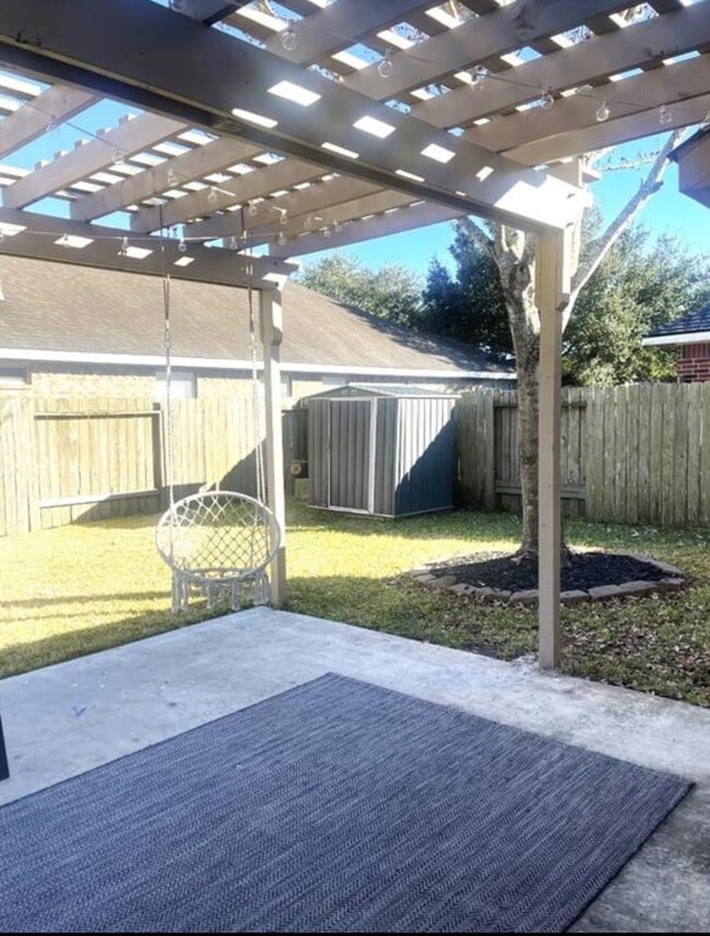 Photo - 21942 Gosling Cedar Pl