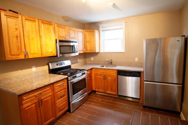 Photo - 170 Almy St Unidad 1R