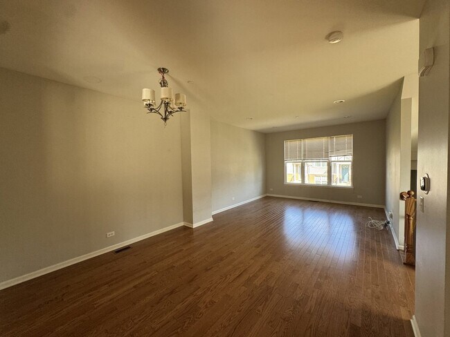 1238 Evergreen Ave