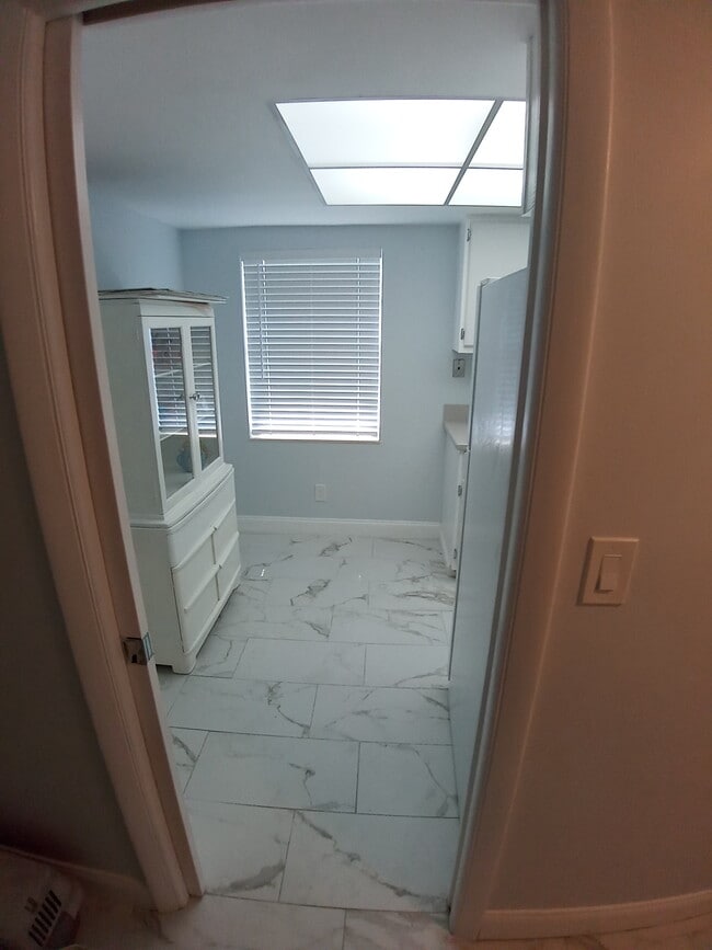 Photo - 1166 6th Ave Unidad C