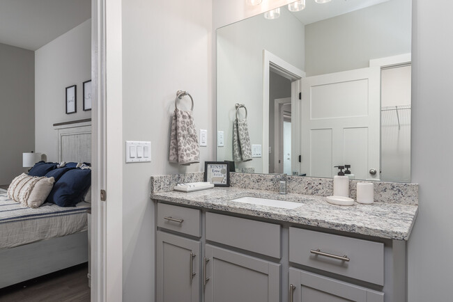 Photo - Knob Hill Communities Apartments