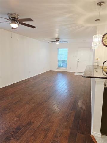 Photo - 1786 Lago Vista