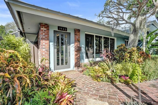 Photo - 1935 Harbour Inlet Dr