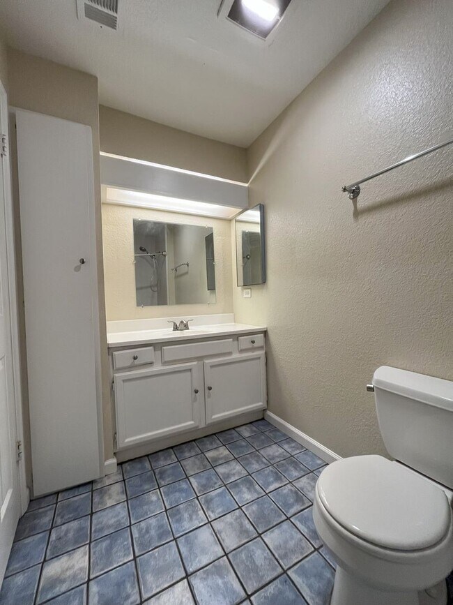 Village North Lagoon Condo House Rental in Salinas, CA