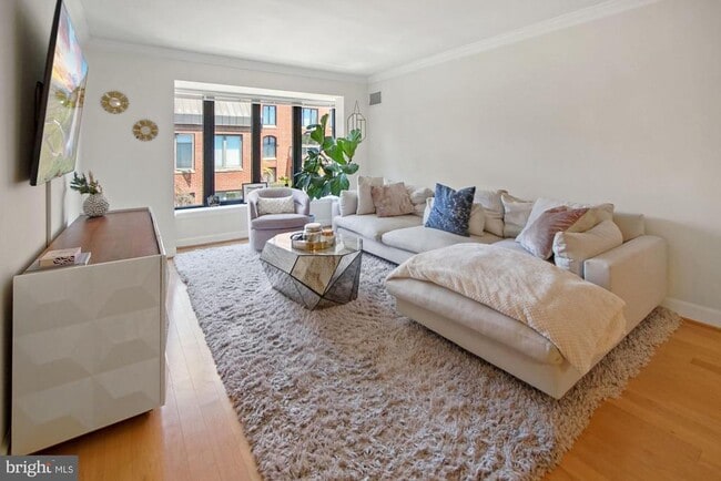 Photo - 1080 Wisconsin Ave NW Unit 3011