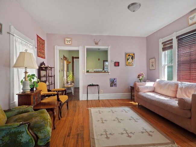 Photo - Classic 2-Bedroom Home in Phillips Neighborhood Pets Welcome!
