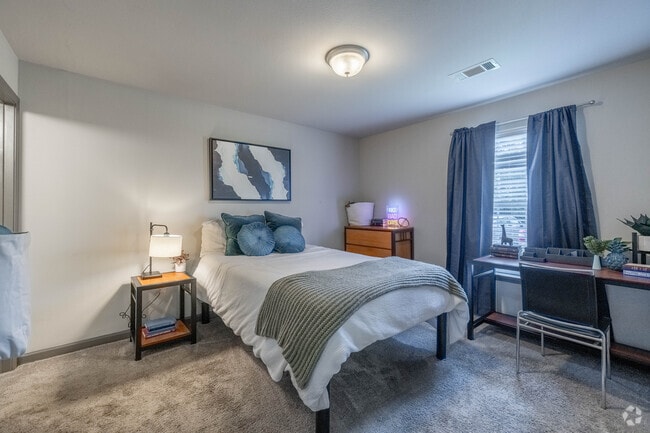 3BR, 3BA - 1,188SF - Bedroom - The Social Blue