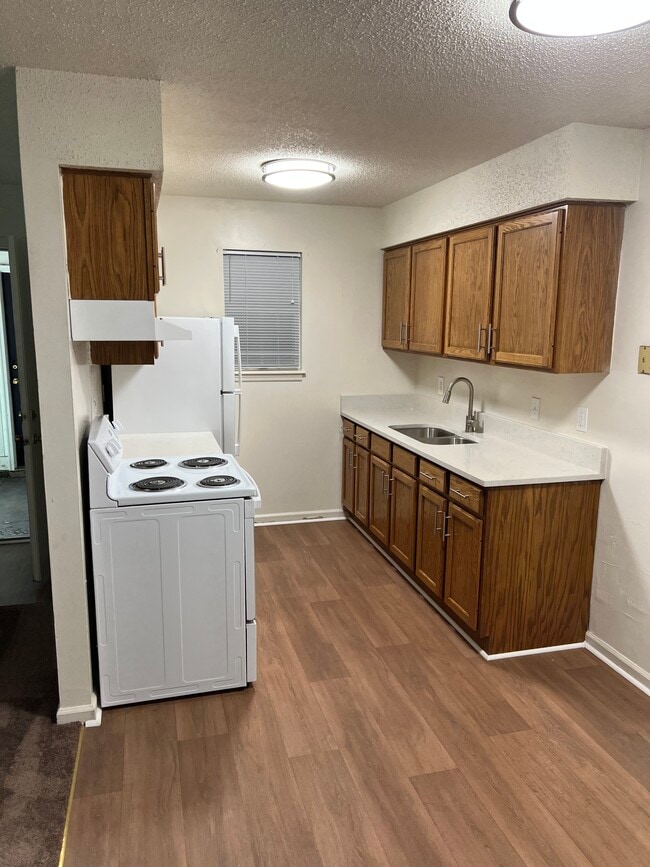 Photo - 2557 Midland Park Rd Unit B13