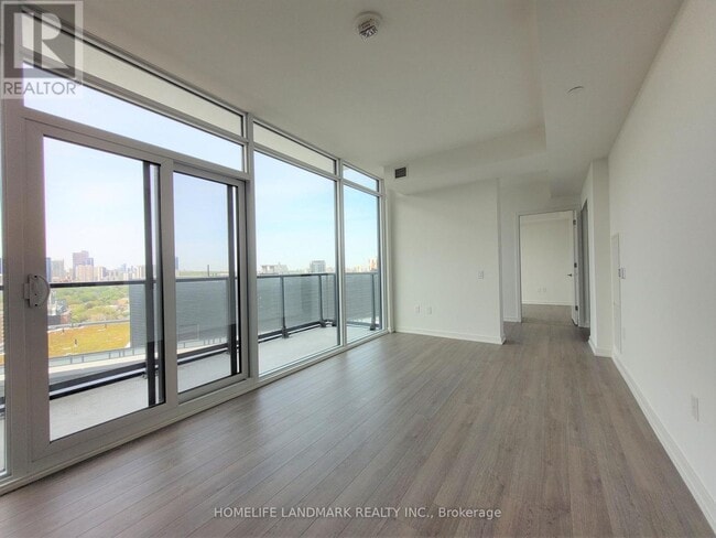 Photo - 48 Power St Unité 2211