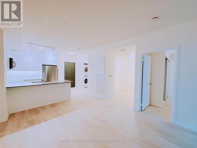 Photo - 3260 Sheppard Ave E Unit 311