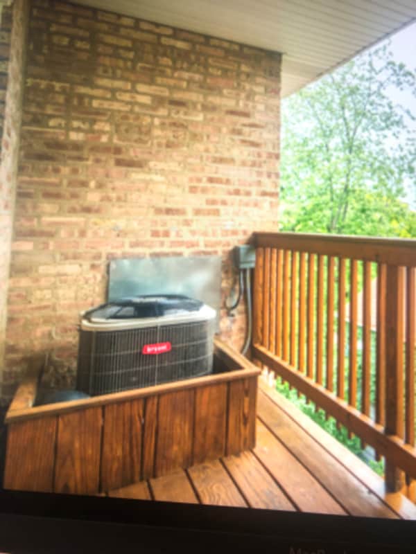 Photo - 6044 N Melvina Ave