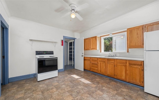 Photo - 1234Grant St