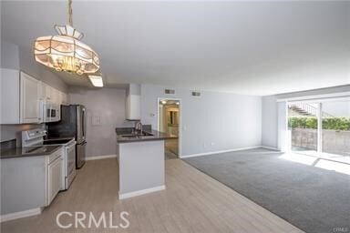 Building Photo - 23515 Lyons Ave Unit 178