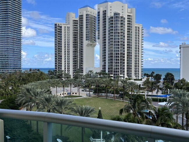Photo - 19370 Collins Ave Unit 705