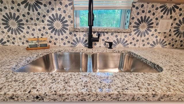 Photo - 1970 W Sherman St