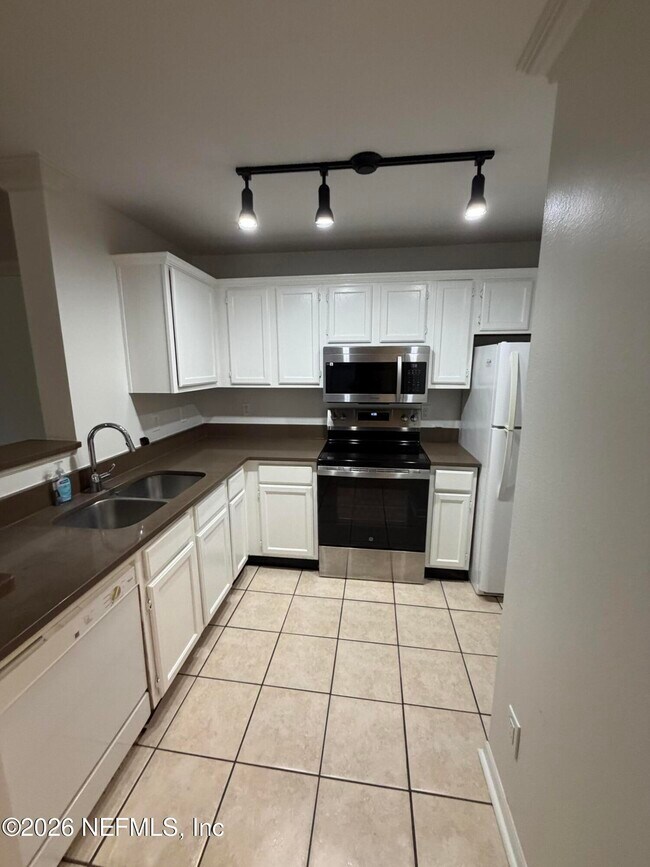 7701 Timberlin Park Blvd Unidad 1131