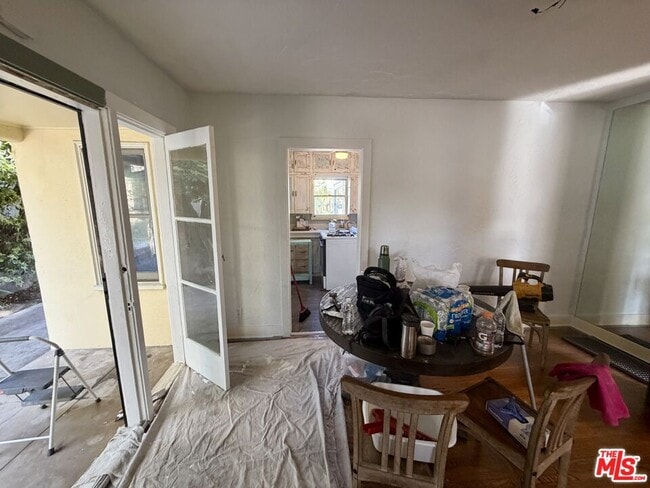 Photo - 14119 Erwin St