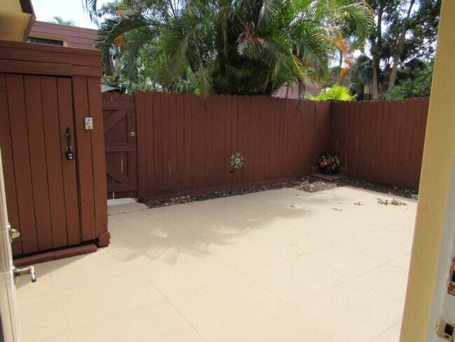 Photo - 2 bedroom 2 bathroom Townhome