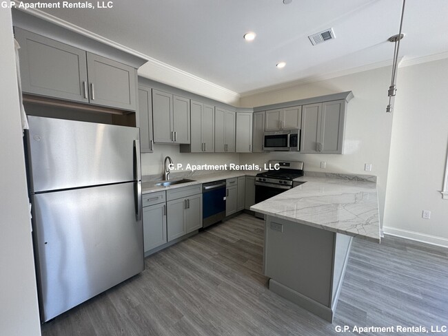 Photo - 605 Broadway Condo Unit 305