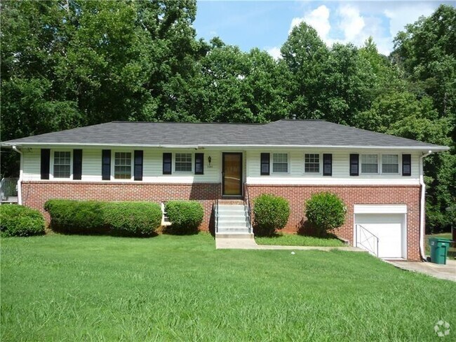 Building Photo - 3393 Shawnee Trail SE Rental