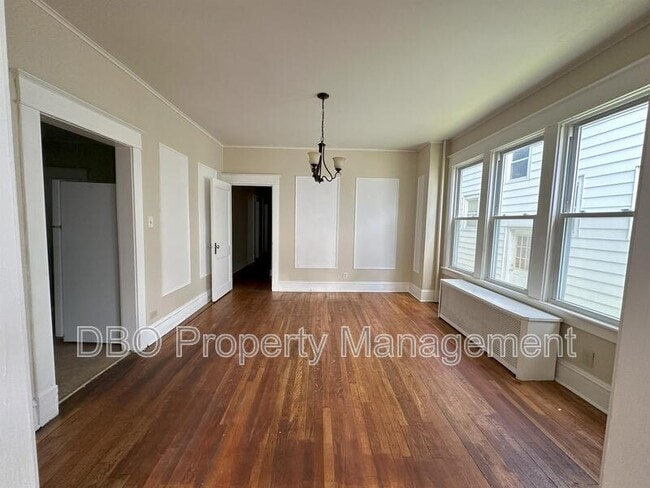 Photo - 441 Ontario St
