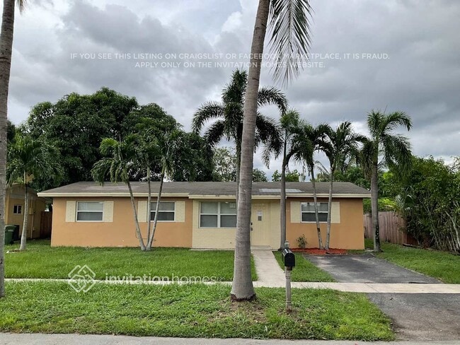 Building Photo - 6231 SW 3rd St Rental