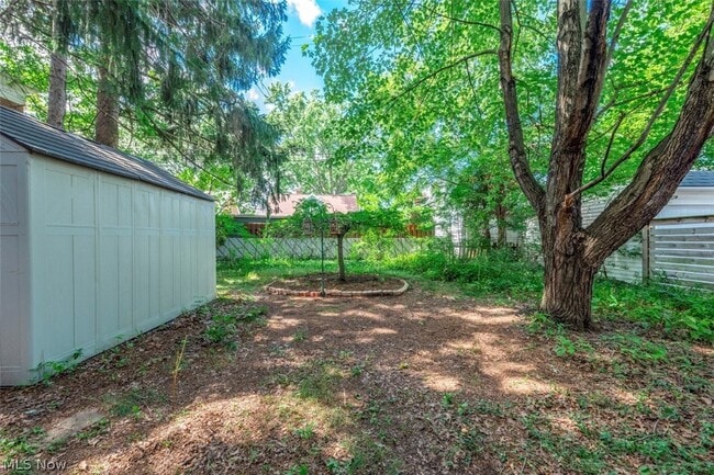 Photo - 3290 Wooster Rd