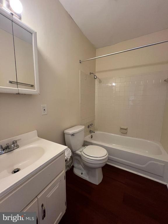 Photo - 1423 W Fayette St