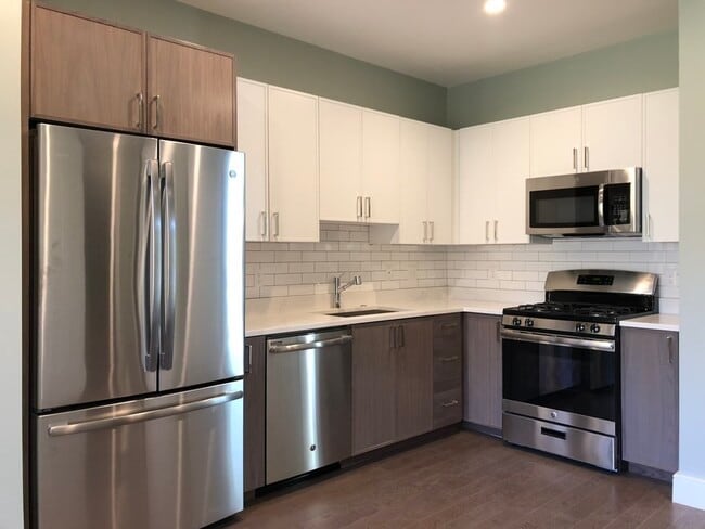 Building Photo - 20 Tafthill Park Unit 7A
