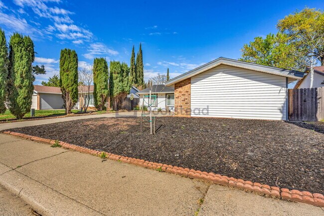 Photo - 9041 Caldera Way