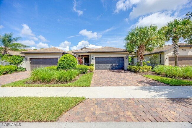 Building Photo - 7638 Jacaranda Ln Rental
