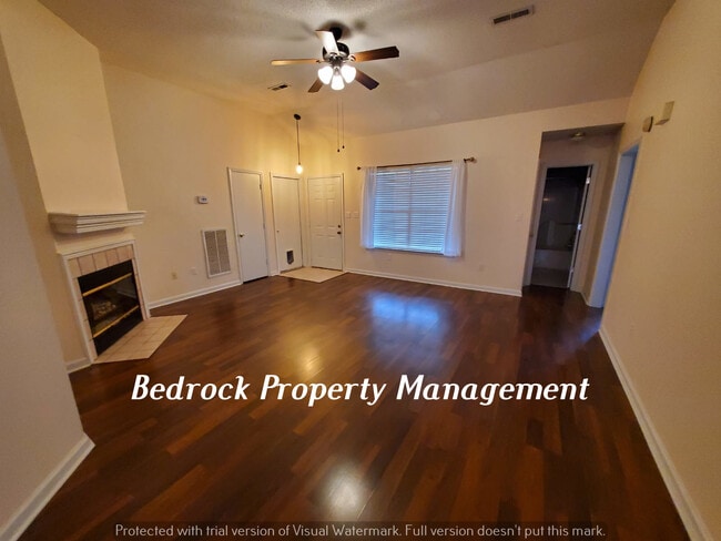 Photo - 110 Fernwood Cir