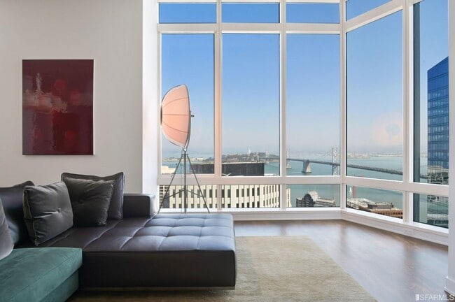 Photo - 301 Mission St