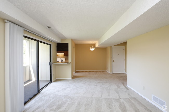 Living Room - Colony West Apartments