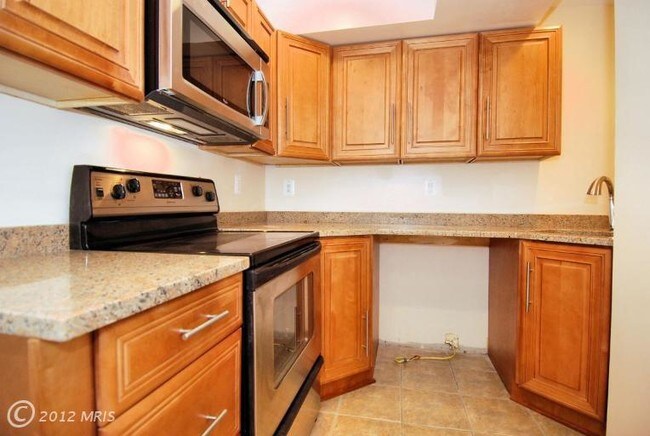 Photo - 212 P St NW Unidad #B