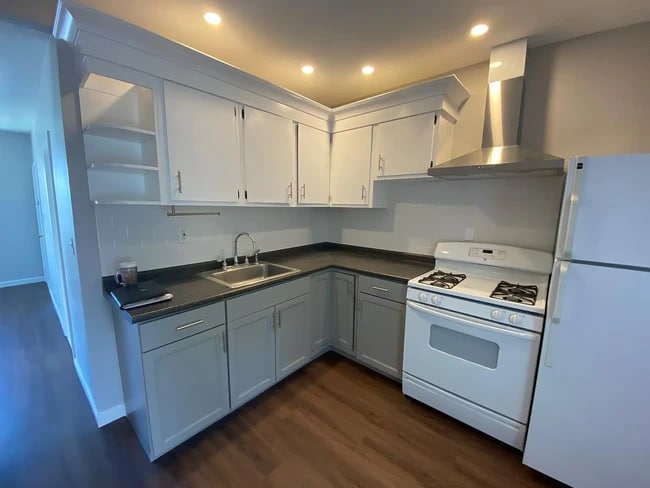 Photo - 34 Orchard St