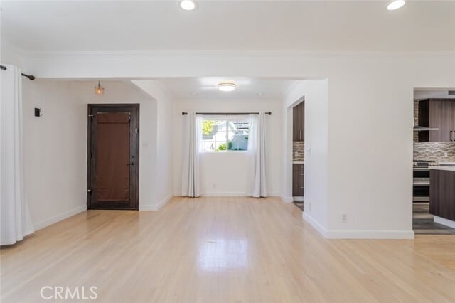 Photo - 3960 Mayfield Ave