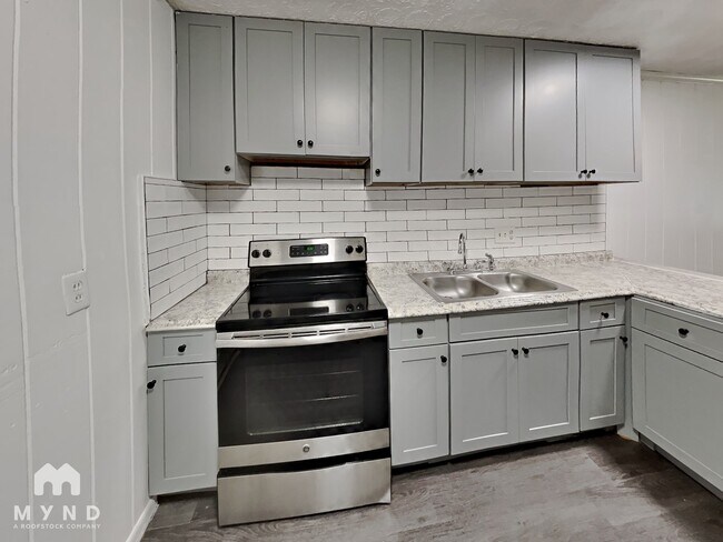 Photo - 1429 Vesta Ave Unit Right