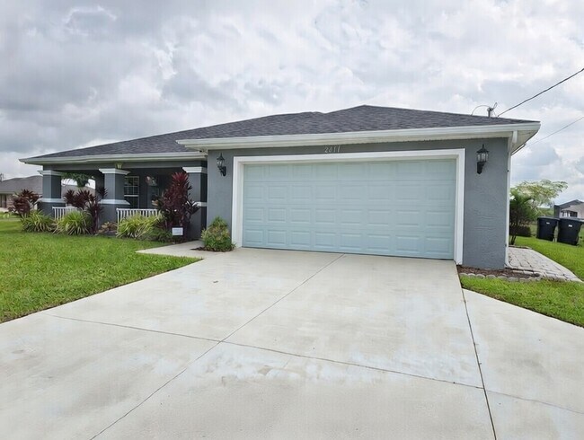 Building Photo - 2711 Nelson Rd N