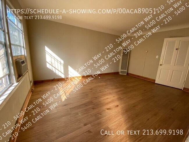 Photo - 5400 Carlton Way Unidad 210