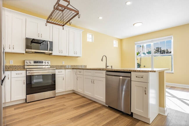 Photo - 3204 W Empedrado St