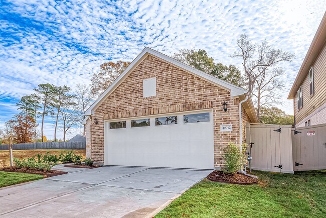 Photo - 40712 Guillemont Ln