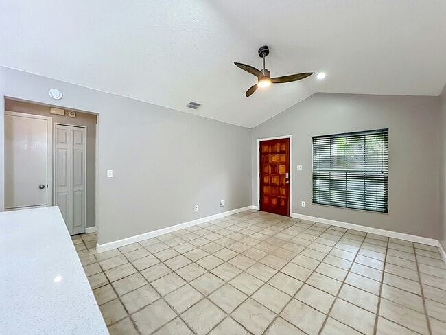 Photo - 2557 Riva Ct