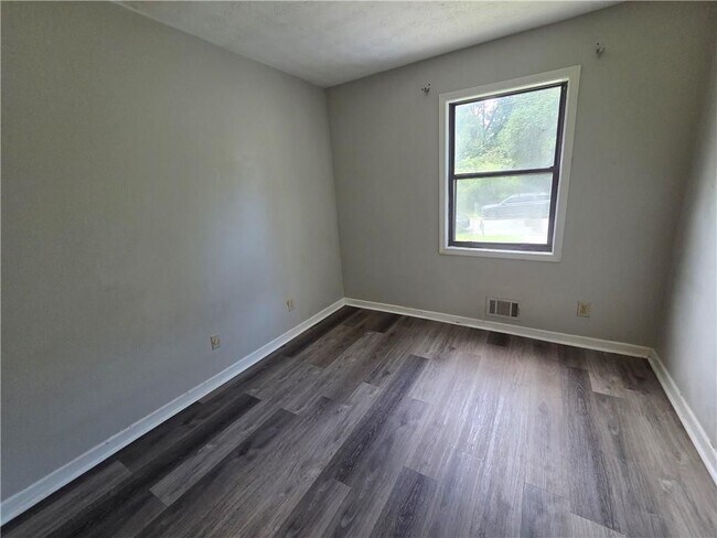 Photo - 5034 Cherokee Ct