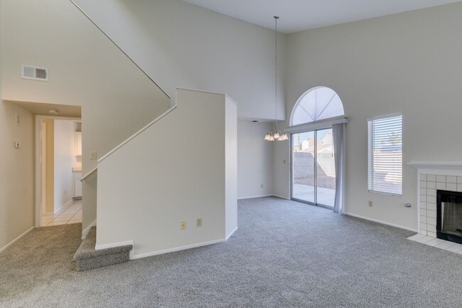 Photo - PARADISE VALLEY, 3 BDRM, 3 FULL BATH, 1 BDRM+FULL BATH DOWNSTAIRS, NO HOA