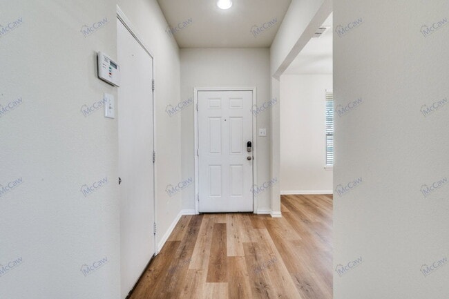 Photo - 1516 Abby Creek Dr
