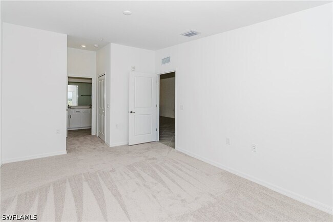 Photo - 5454 Double Eagle Cir Unit 3325