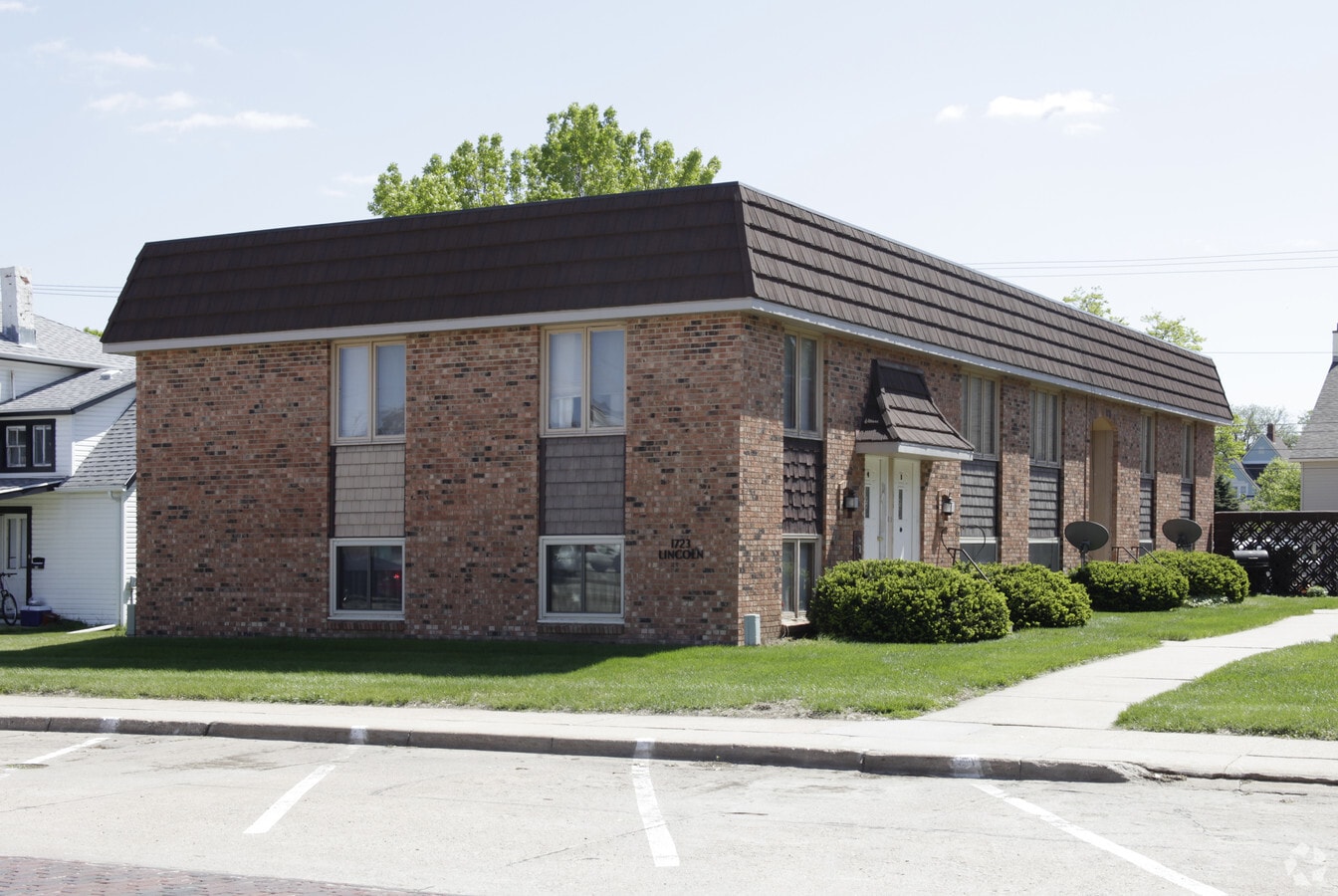 Photo - Sutton Apartments